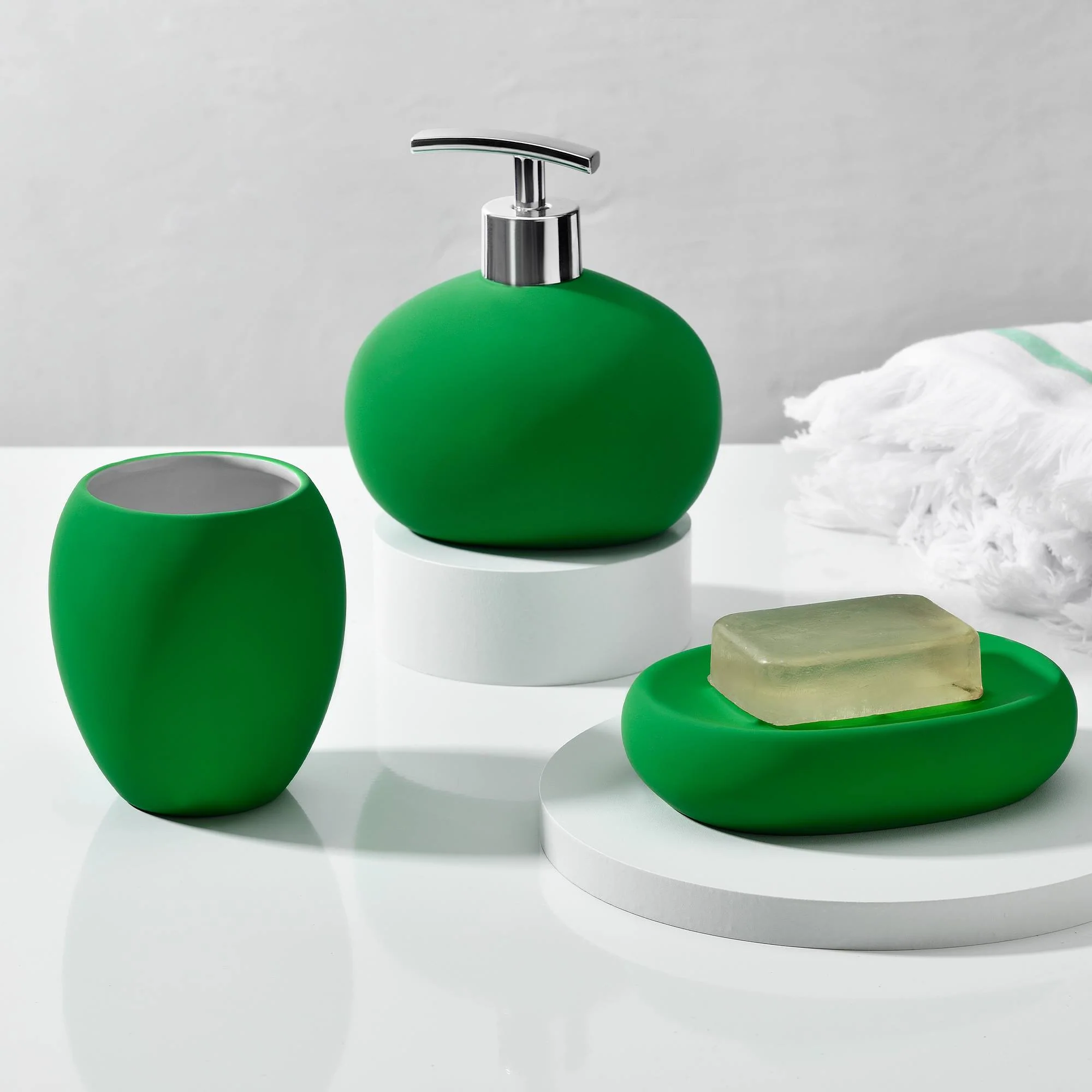 Dispensador De Jabón Baño En Cerámica Verde - Image 2