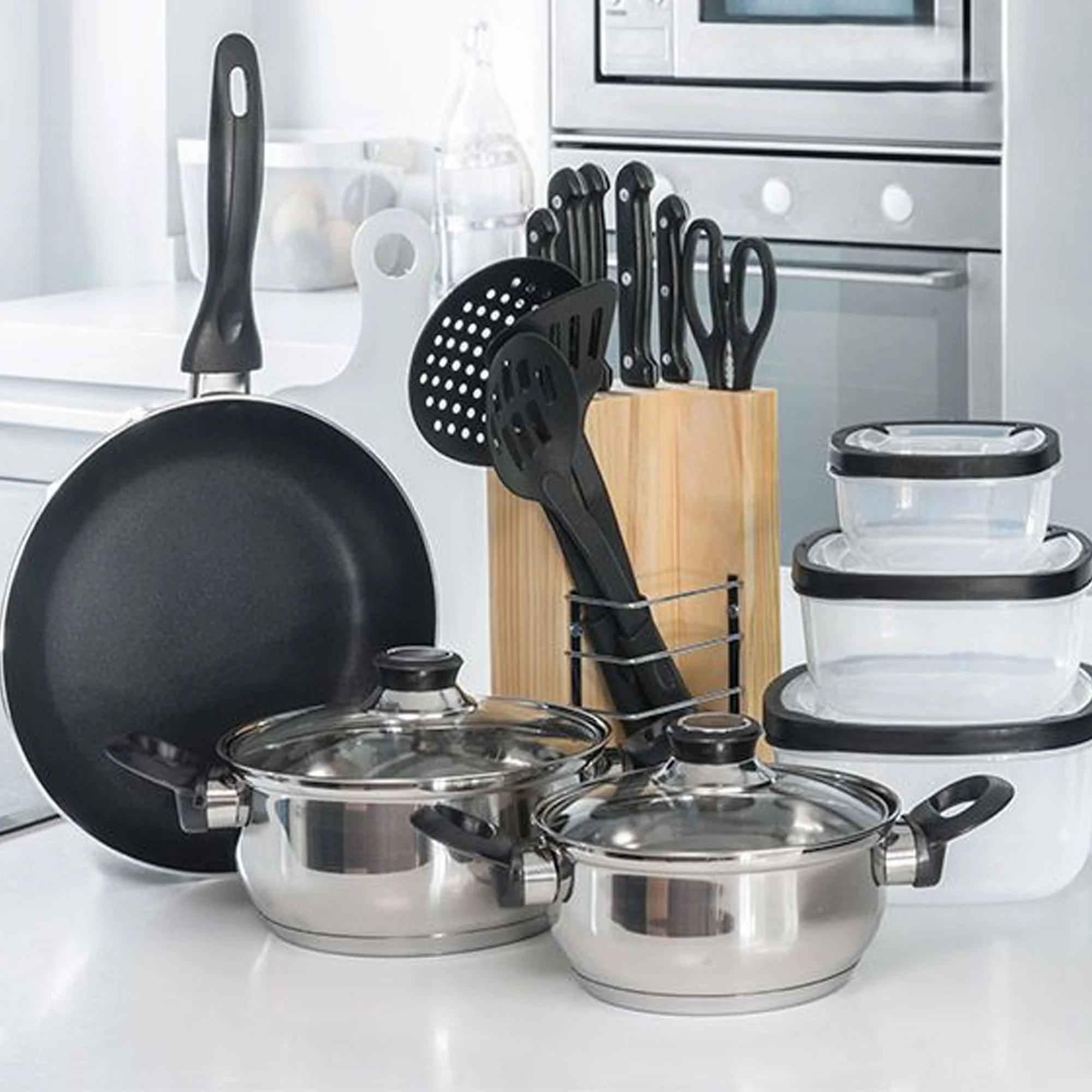 Well Home Batería De Cocina De 18pc (1x Sarten + 2 Cacerolas + 1 Tabla De Cortar + 1 Tijeras + 3 Utensilios De Nylon + 4 Tuppers + 1 Bloque De Madera - Image 4